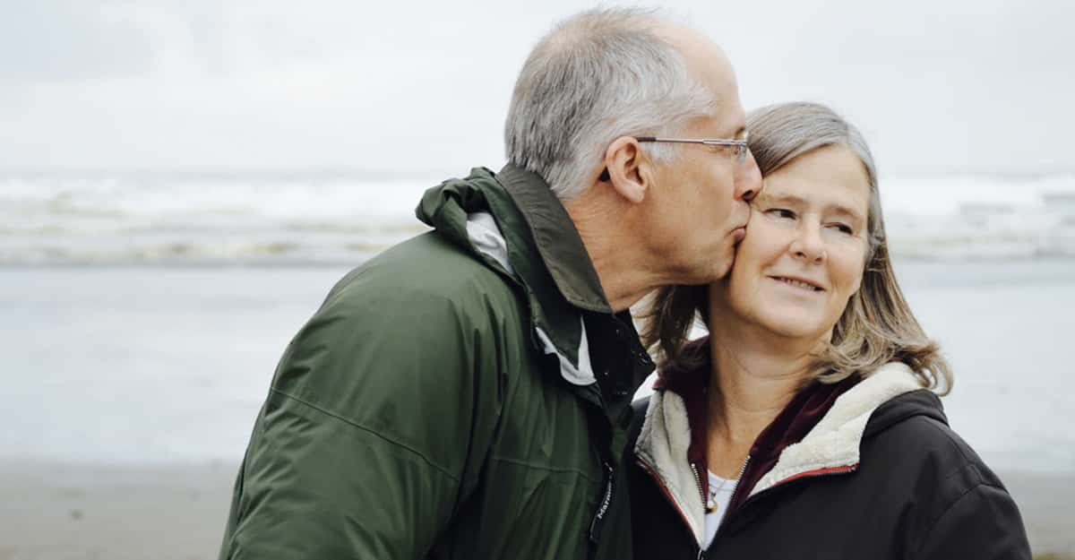 People Who Divorced After 20 Years Of Marriage Share What Went Wrong