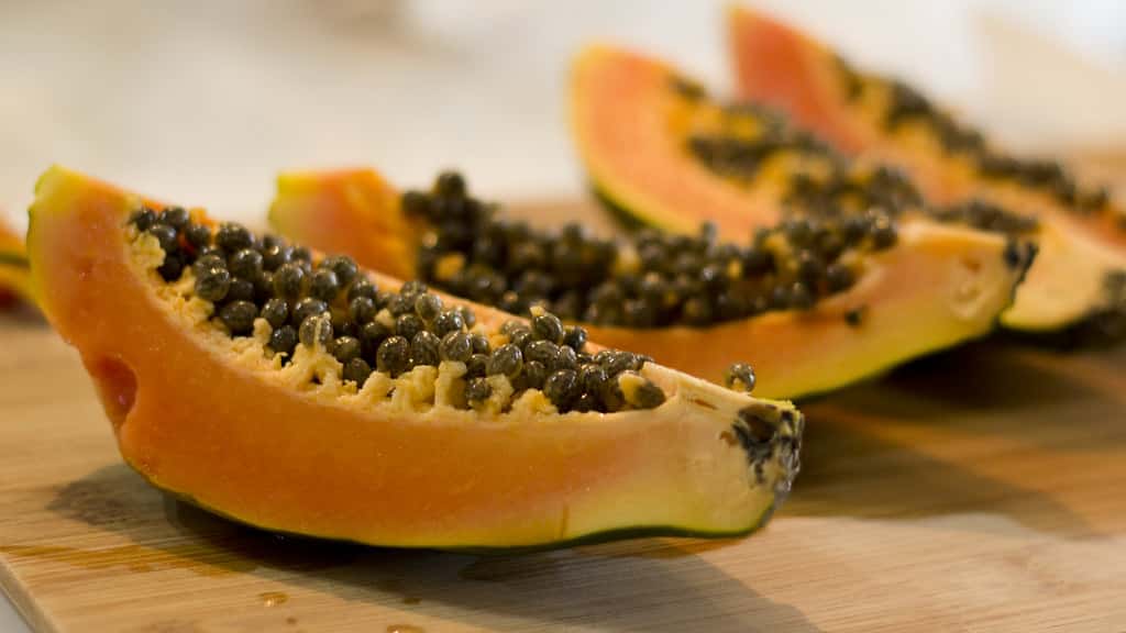 Papaya | Cut papaya on a cutting board. If you use this imag… | Flickr